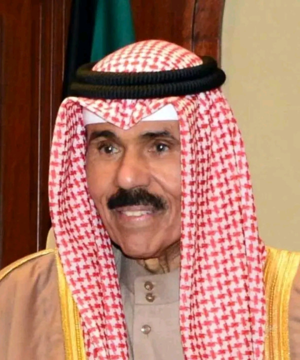 من هو الأمير نواف بن الأمير أحمد الصباح السيرة الذاتية ويكيبيديا سبب وفاة الشيخ نواف الأحمد الجابر الصباح أمير دولة الكويت