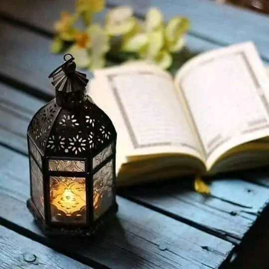 دعاء ختم القرآن الكريم مكتوب كامل   اللهم أرحمني بالقرآن واجعله لي إمامًا ونورُا وهدى ورحمة