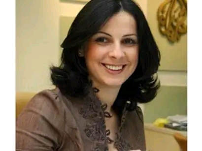 نجوان سمري السيرة الذاتية تاريخ ميلاد نجوان سمري ويكيبيديا اصل مراسلة الجزيرة المذيعة نجوان سمري ذياب الجزيرة