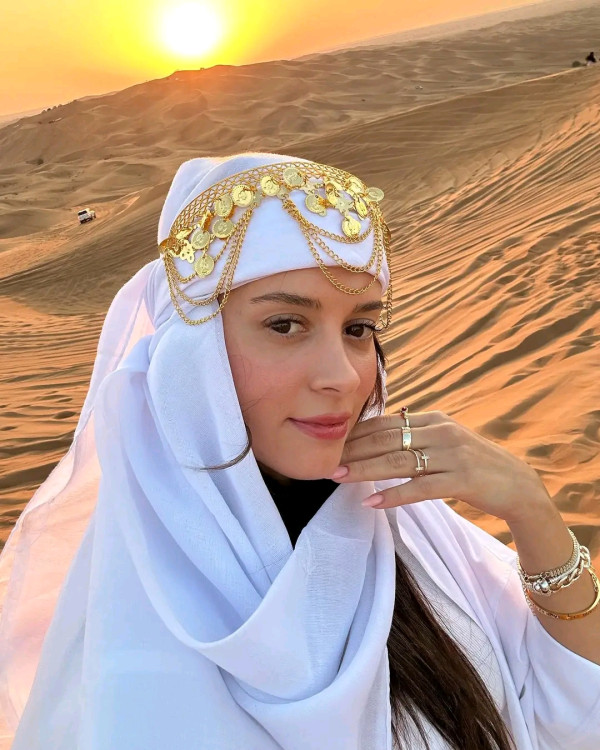 بوتشي بوسي كهرمان ويكيبيديا. بيلين مسلسل طائر الرفراف الممثلة بوتشي بوسي السيرة الذاتية زوج بيلين الحقيقي