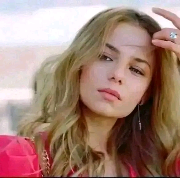 مسلسلات بهار شاهين الجديدة الممثلة التركية بهار شاهين ويكيبيديا