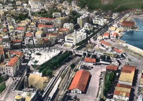 بحث عن دولة الجزائر . تعريف الدولة الجزائرية الحديثة مساحة الجزائر وعدد سكانها وحضارتها وحدودها واقاليمها