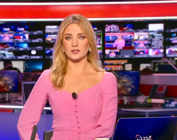 كريستيان بيسري ويكيبيديا من هو زوج المذيعة كريستيان بيسري .ديانة كريستيان بيسري اطفال كريستيان بيسري انستقرام