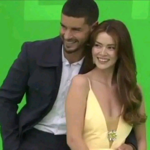 معلومات عن بطل مسلسل التفاح الحرام تشاتاي الممثل بيرك أوكتاي وزوجته الحقيقية يلدز اتكسوي