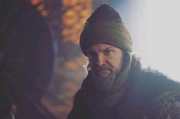 قاورد بك اخو ألب أرسلان الأمير قاورد بن جغري بك تاريخياً من هو الملك قاورد بك أخ ألب أرسلان ويكيبيديا