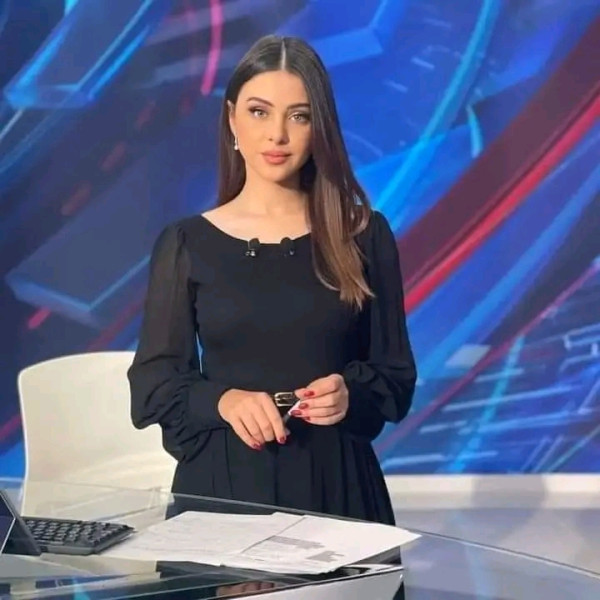 آسيا هشام ويكيبيديا آسيا هشام مذيعة العربية من هي آسيا هشام انستقرام زوج المذيعة آسيا هشام