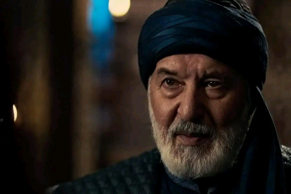 من هو السيد قراصي تاريخيا وفاة سيد قبيلة قراسي في مسلسل المؤسس عثمان ويكيبيديا اسم قرايصي الحقيقي